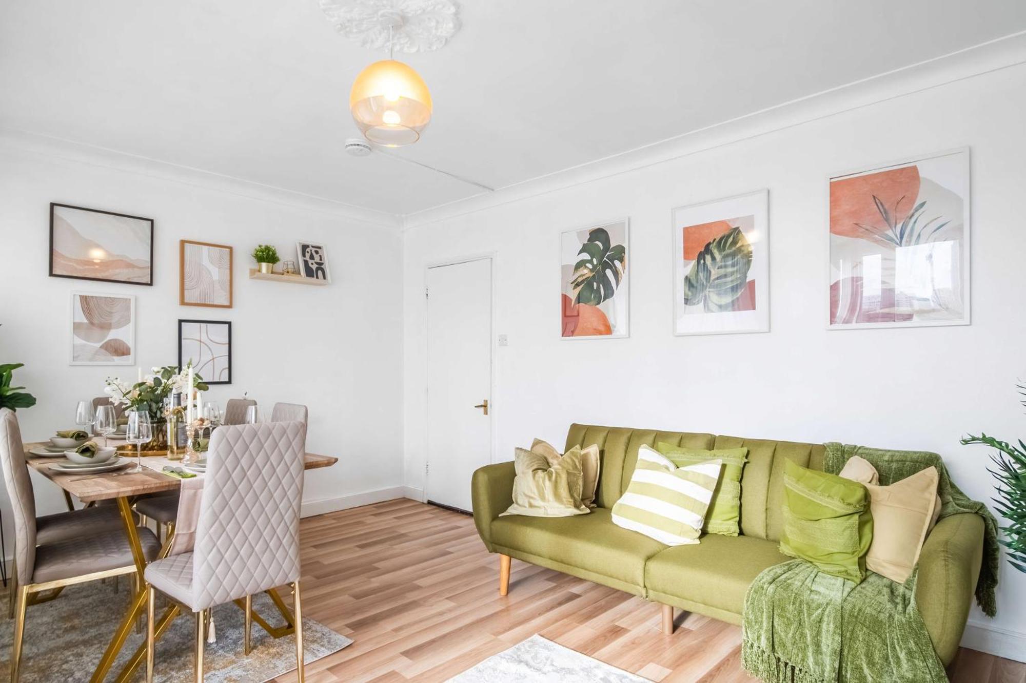 Apartament Stylish 3-bedroom Londra